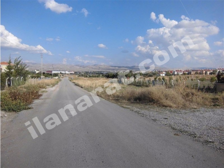 sahibinden sincan yenikentte 1000 m2 imarli arsa