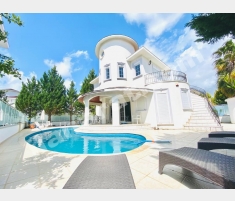 ANTALYA BELEKTE GÜNLÜK KİRALIK 200 m2 3+1 VİLLA ... ANTALYA BELEKTE GÜNLÜK KİRALIK 200 m2 3+1 VİLLA ...