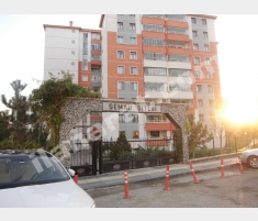 BATIKENT TURGUT ÖZAL MAHALLESİNDE ARA KAT GÜNEY CE... BATIKENT TURGUT ÖZAL MAHALLESİNDE ARA KAT GÜNEY CE...