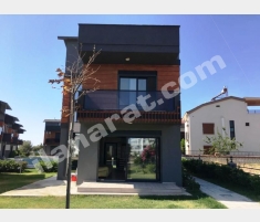 Didim Altınkum Mah. Satılık Lüx 3+1 Havuzlu Villa Didim Altınkum Mah. Satılık Lüx 3+1 Havuzlu Villa
